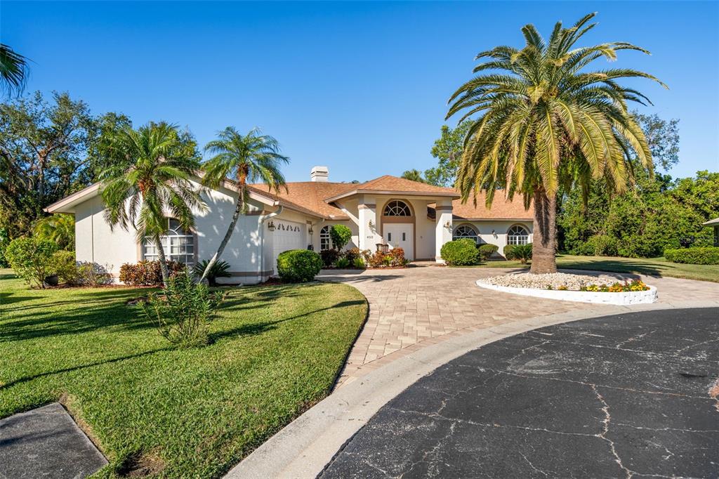 4512 SPRING FLOWER COURT