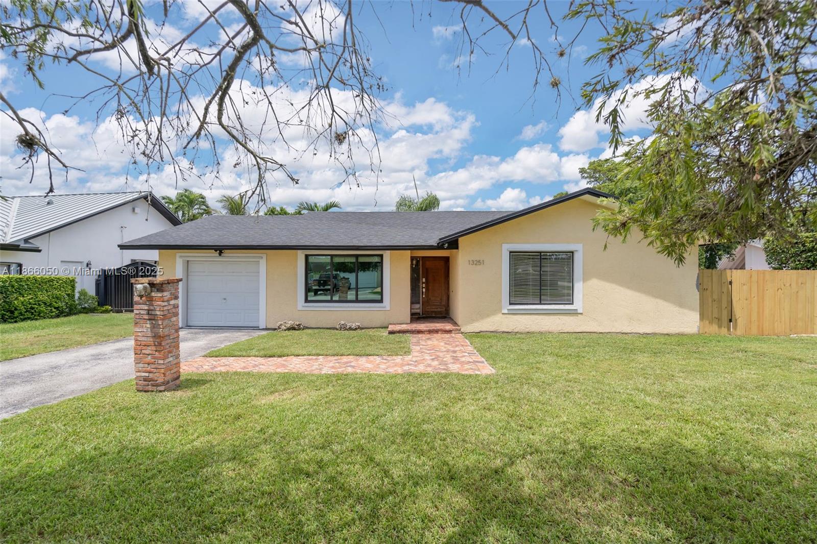 13251 SW 99th St, Miami FL 33186