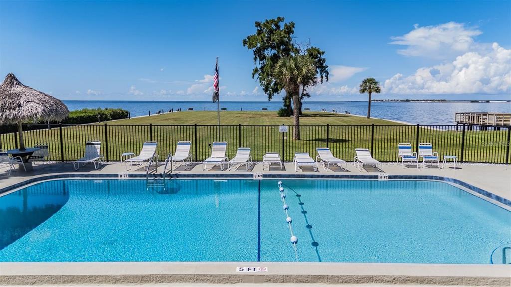 621 WINDRUSH BAY DRIVE UNIT 621