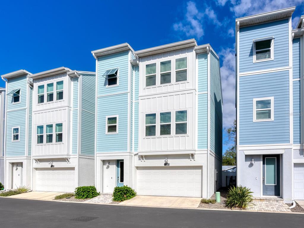451 WINGFIELD DRIVE