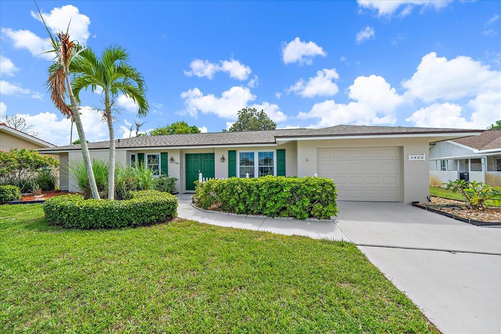 7403 14TH AVENUE W, BRADENTON, FL — photo 2 of 27