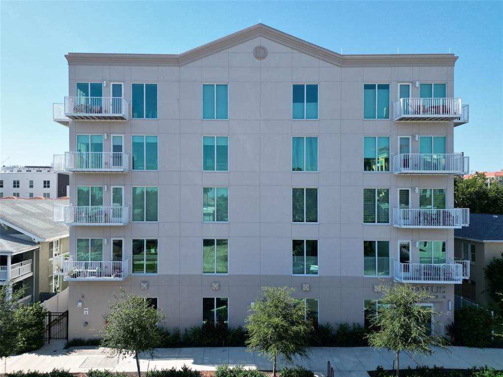 644 3RD AVENUE S UNIT 305