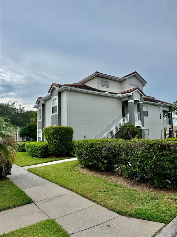 14049 FAIRWAY ISLAND DRIVE UNIT 124