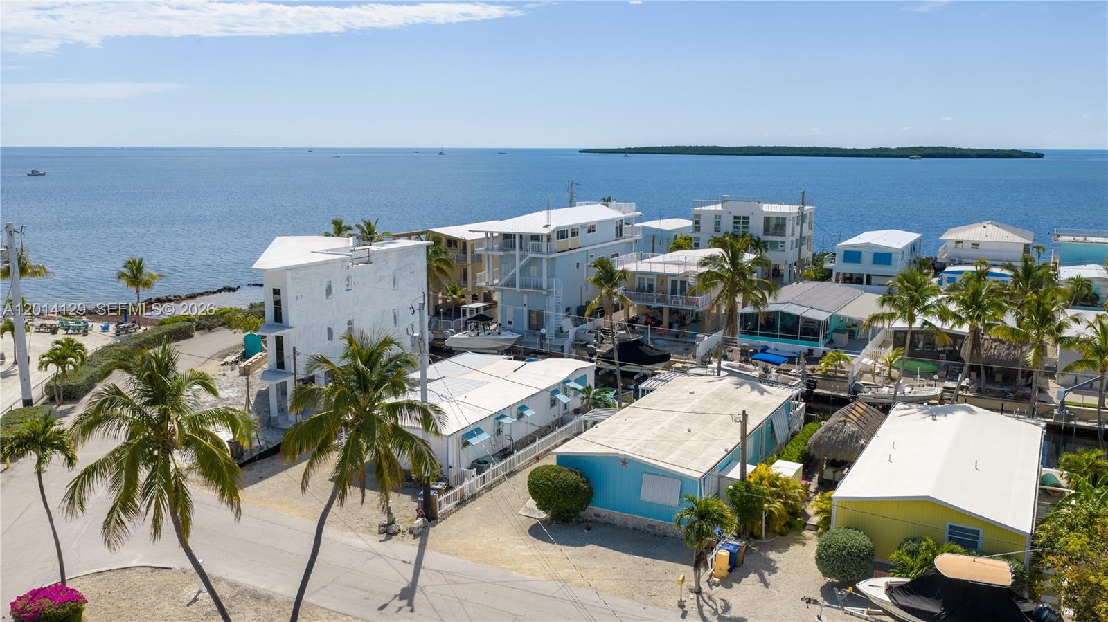 205 Humpty Dumpty Dr, Key Largo FL 33037
