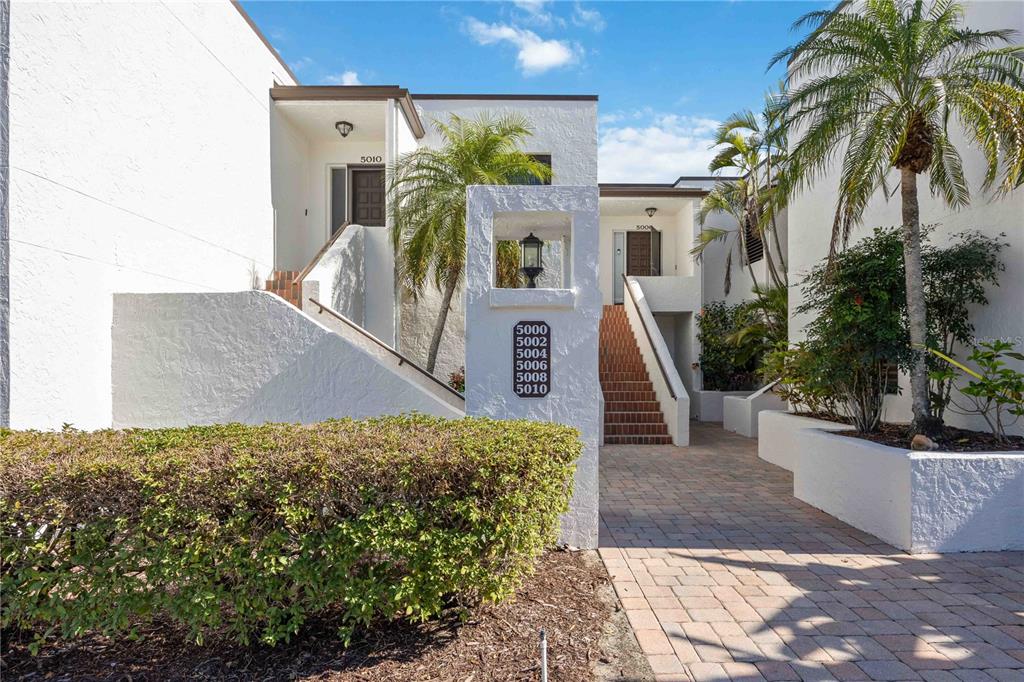 5010 MARSH FIELD ROAD UNIT 32