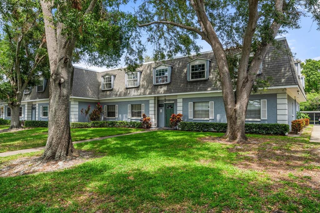 1715 BELLEAIR FOREST DRIVE UNIT C