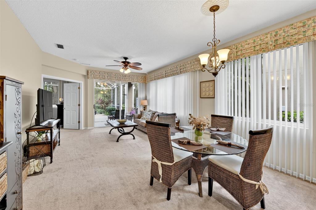 8512 54TH AVENUE CIRCLE E, BRADENTON, FL — photo 4 of 27