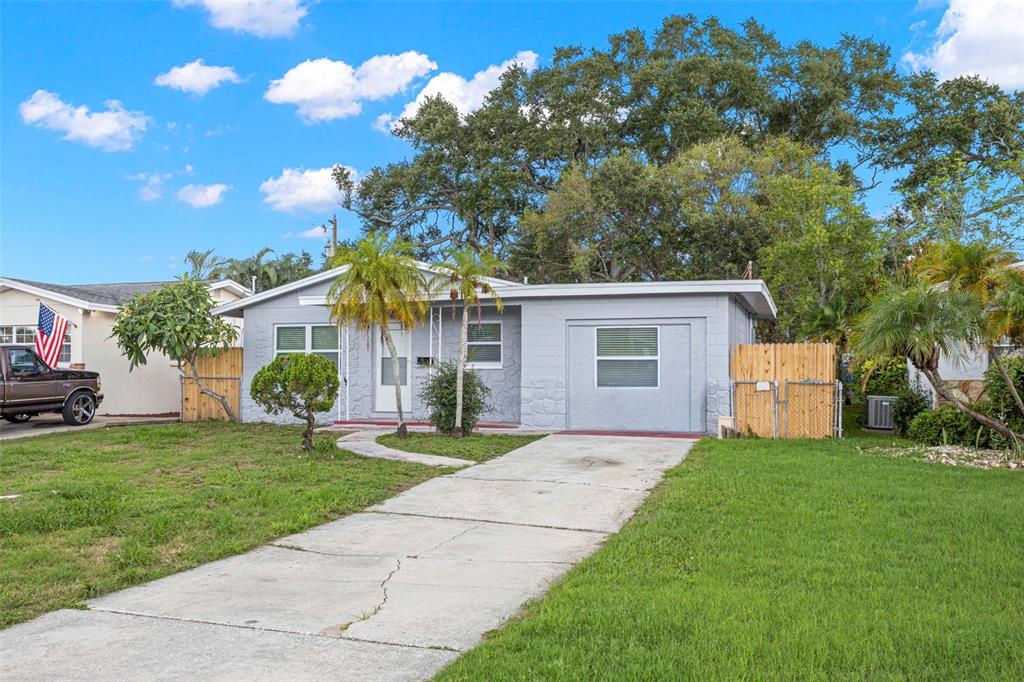 2443 26TH AVENUE S, ST PETERSBURG, FL — photo 2 of 24