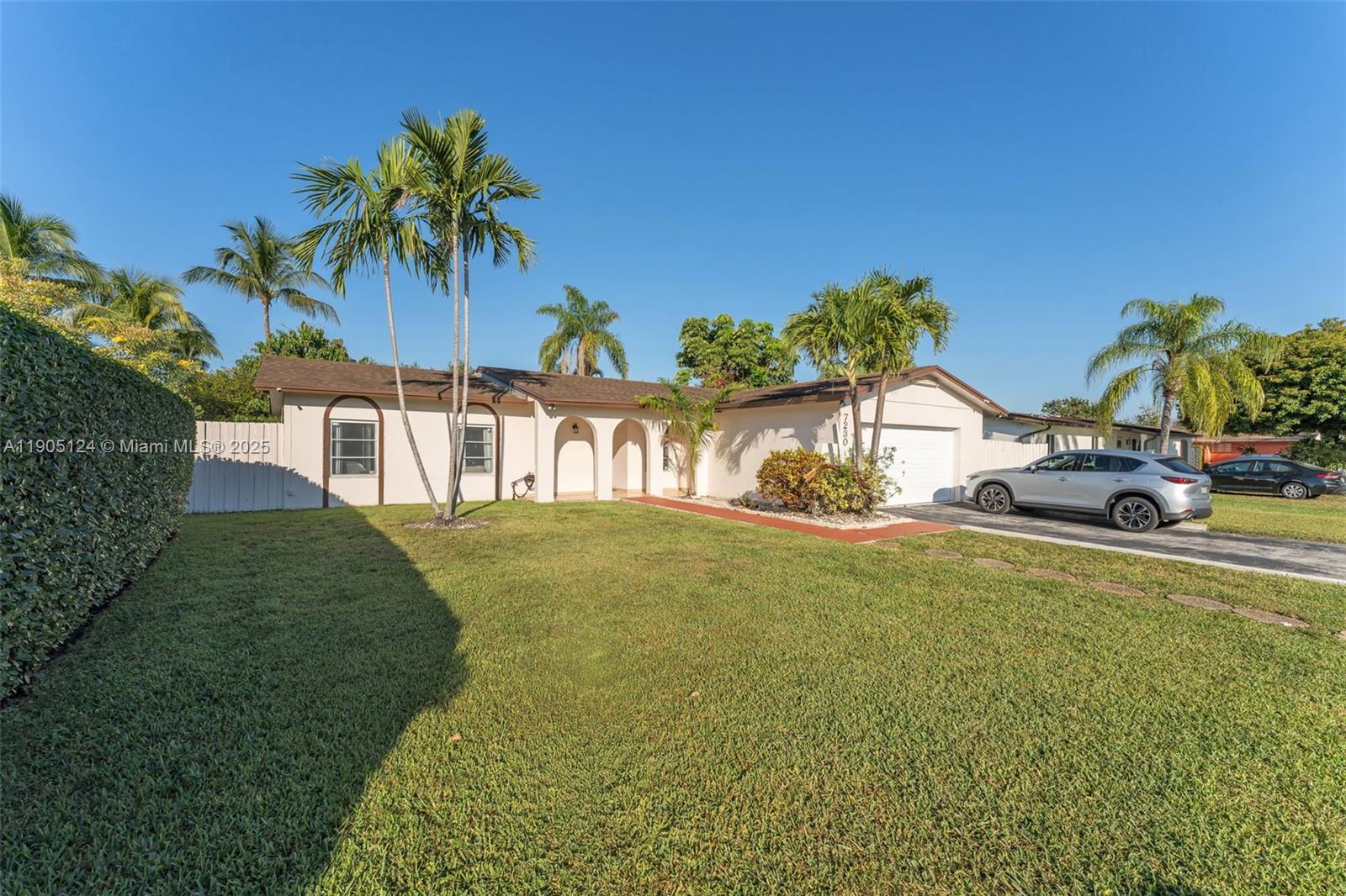 7230 SW 131st Ave, Miami FL 33183