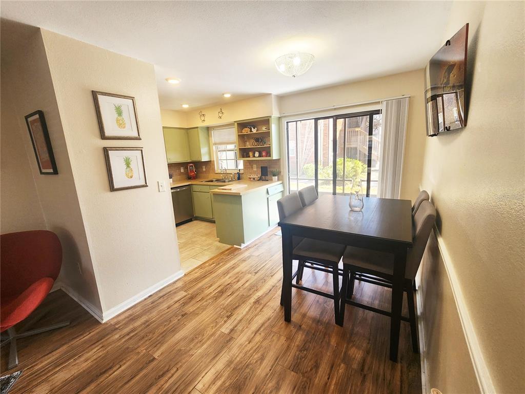 1920 E EDGEWOOD DRIVE UNIT D3, LAKELAND, FL — photo 5 of 26