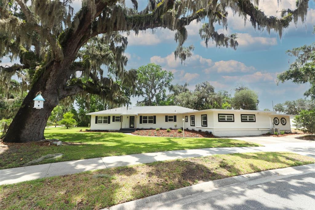 656 LAKE CHARM DRIVE
