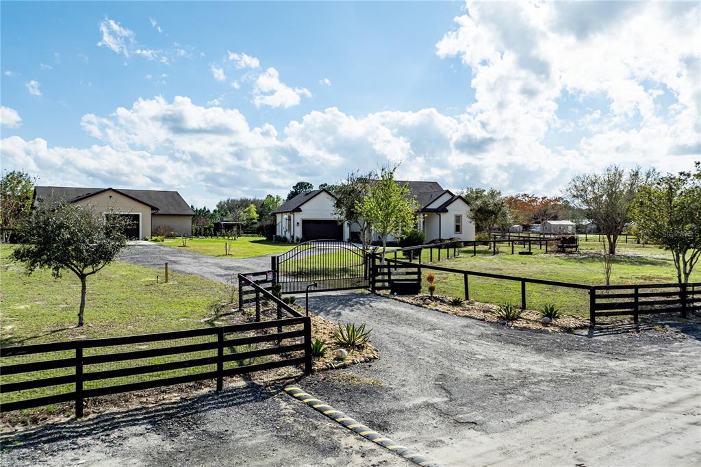 21210 HORSE RANCH RD