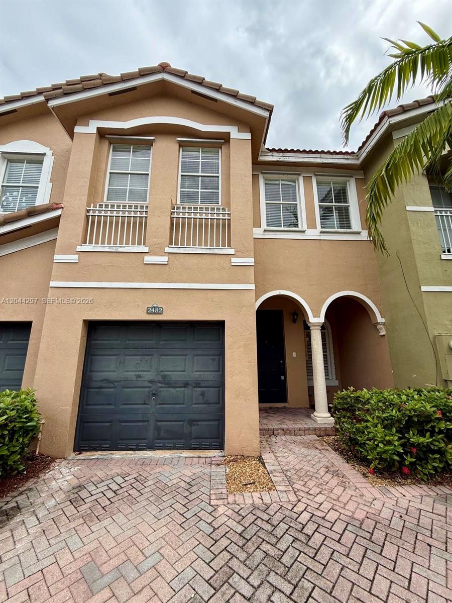 2482 SE 15th Ct, Homestead FL 33035