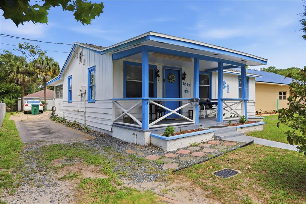 1217 CENTER AVENUE