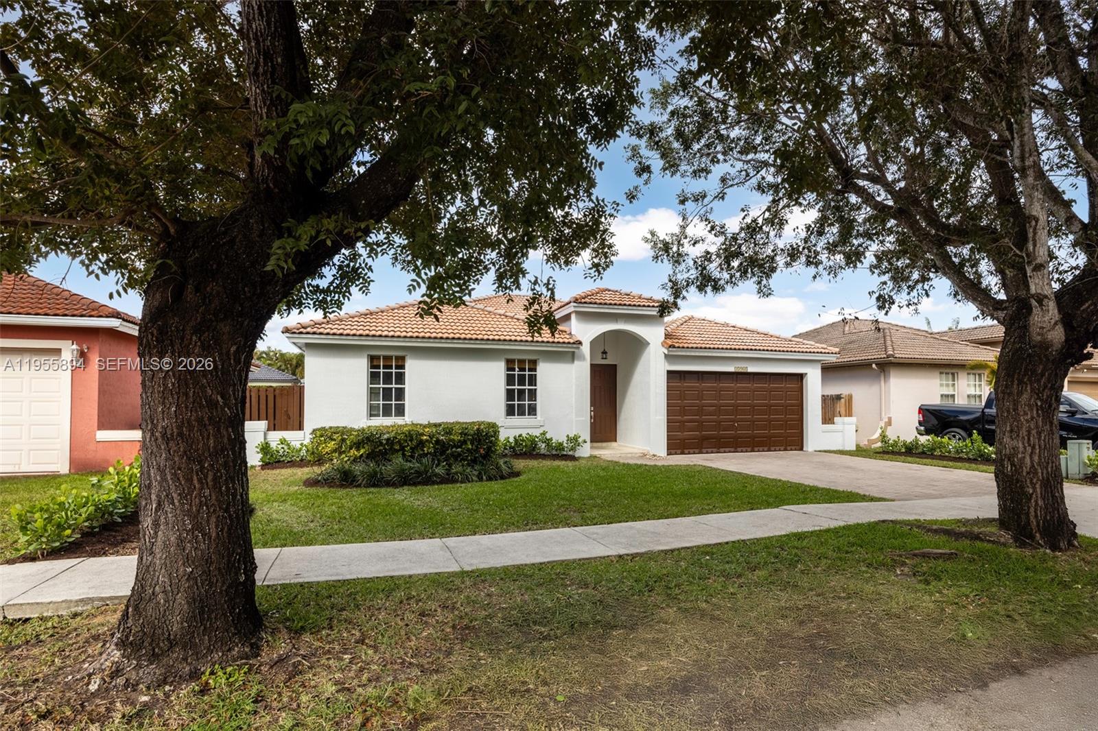 15963 SW 99th Ln, Miami FL 33196