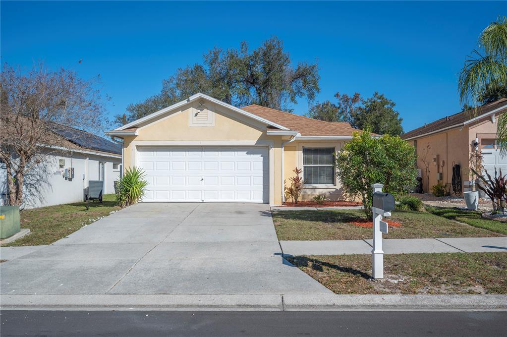 4504 COUNTRY HILLS BOULEVARD