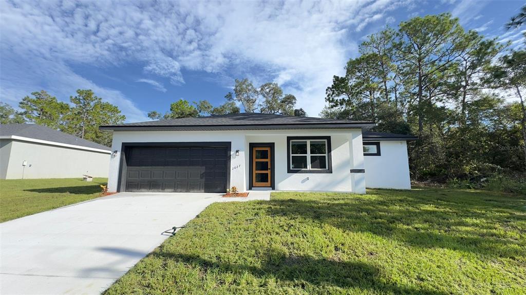 2827 W XENOX DRIVE