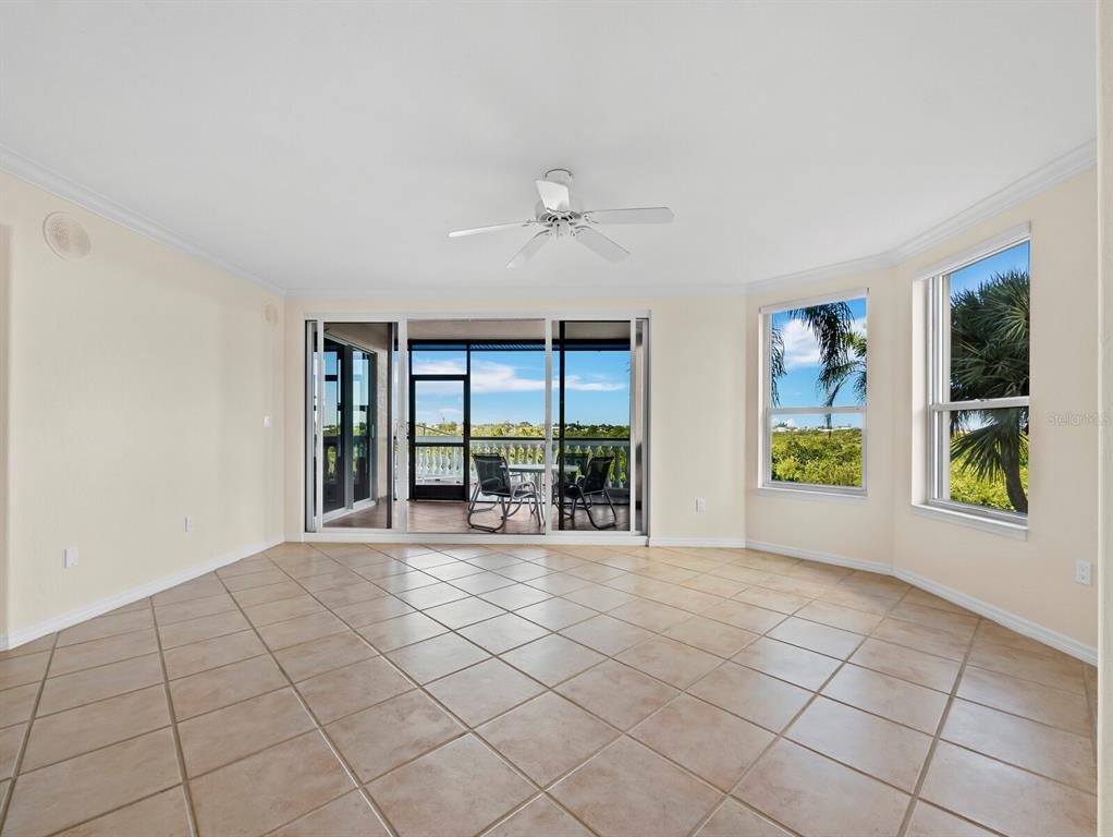 5430 EAGLES POINT CIRCLE UNIT 105, SARASOTA, FL — photo 5 of 30