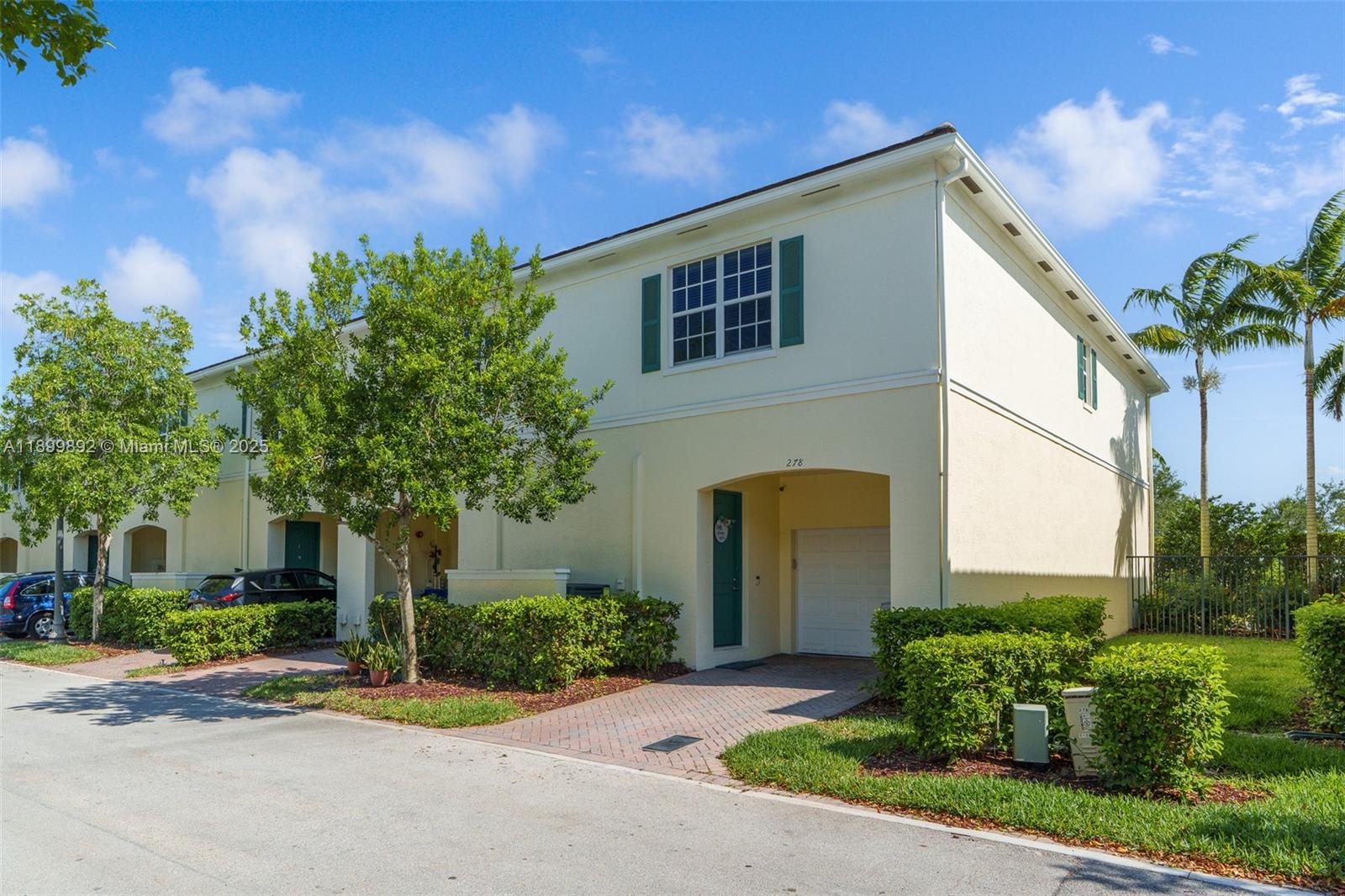 278 SW 7th Ct, Pompano Beach FL 33060