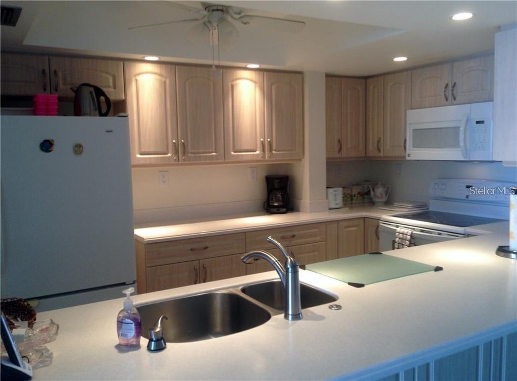 450 S GULFVIEW BOULEVARD UNIT 1606, CLEARWATER, FL — photo 4 of 13