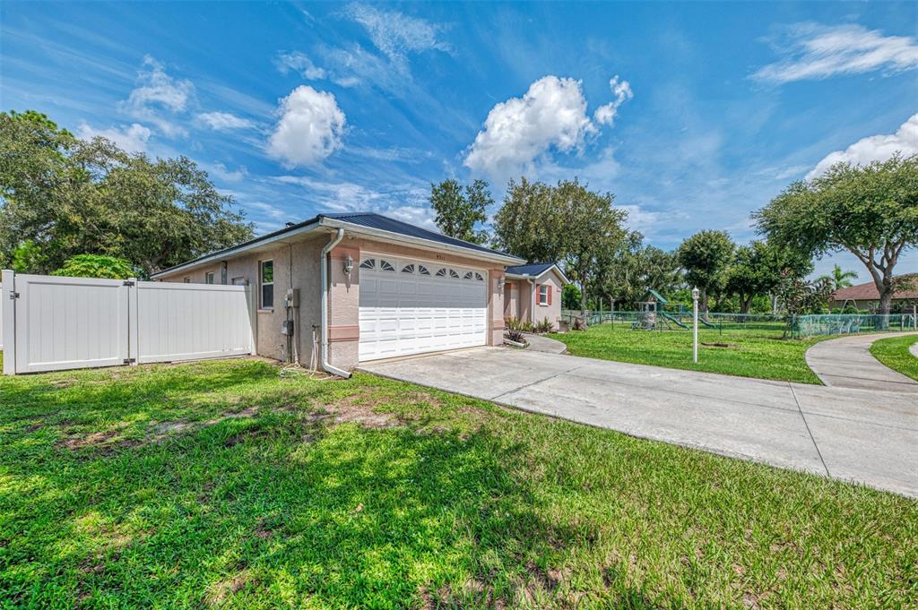 9311 27TH AVENUE E, PALMETTO, FL — photo 3 of 30