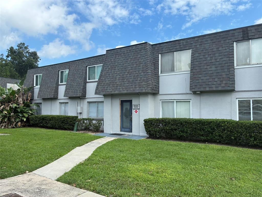 1944 CONWAY ROAD UNIT 4