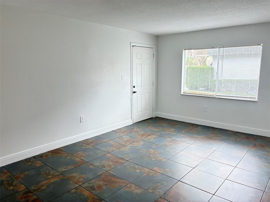1944 CONWAY ROAD UNIT 4, ORLANDO, FL — photo 2 of 27