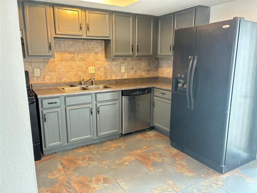 1944 CONWAY ROAD UNIT 4, ORLANDO, FL — photo 5 of 27