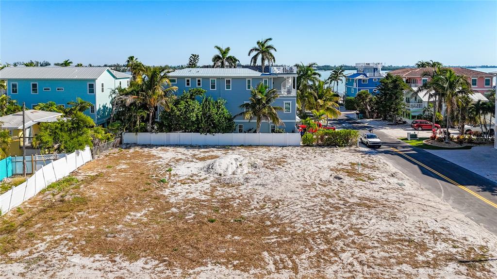 403 GULF DRIVE S, BRADENTON BEACH, FL — photo 4 of 23
