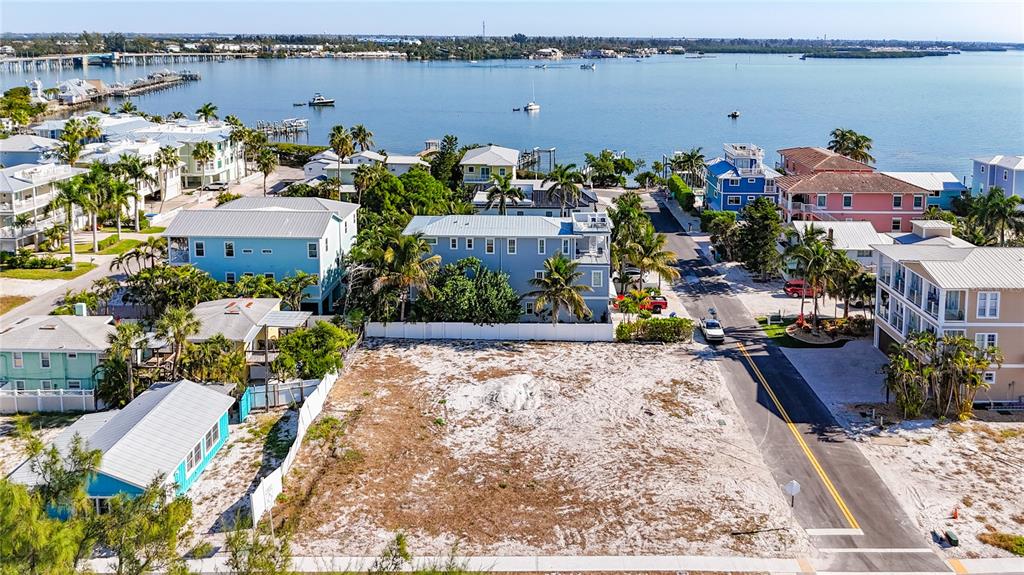 403 GULF DRIVE S, BRADENTON BEACH, FL — photo 5 of 23