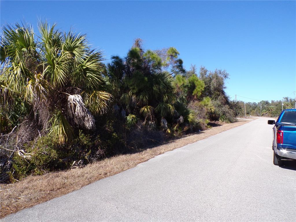 CASCO CIRCLE, NORTH PORT, FL — photo 3 of 10