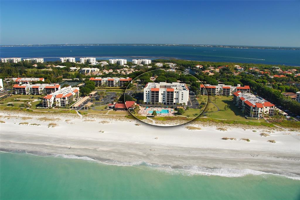 1945 GULF OF MEXICO DRIVE UNIT M2-213