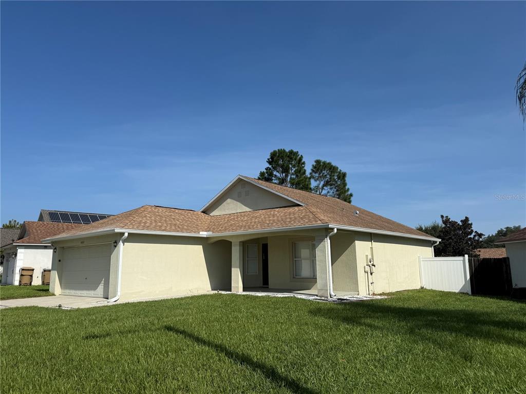 16212 COOPERS HAWK AVENUE, CLERMONT, FL — photo 2 of 15