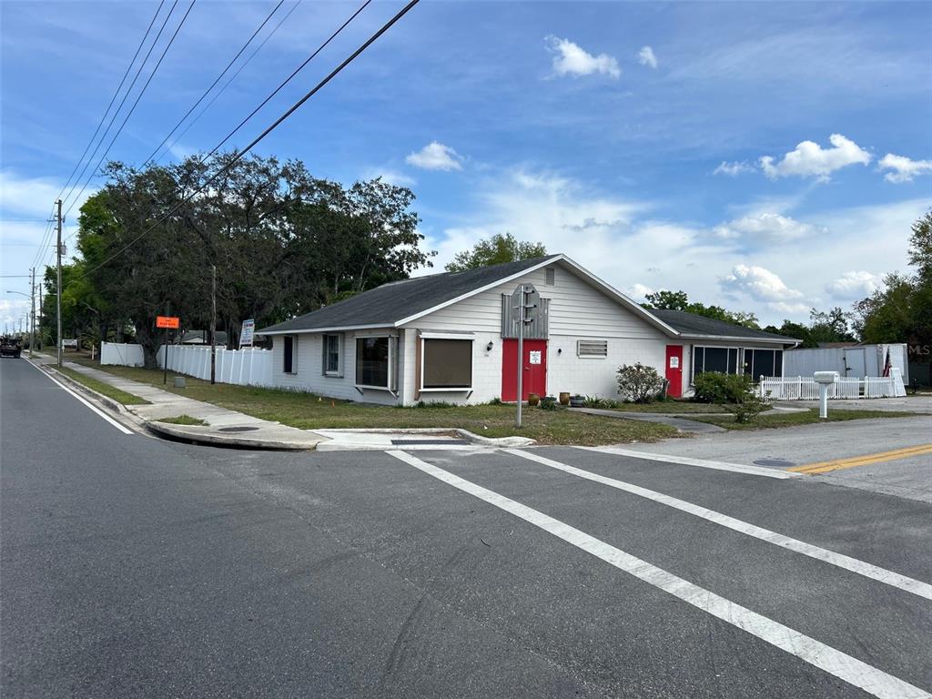2405 SOUTH STREET