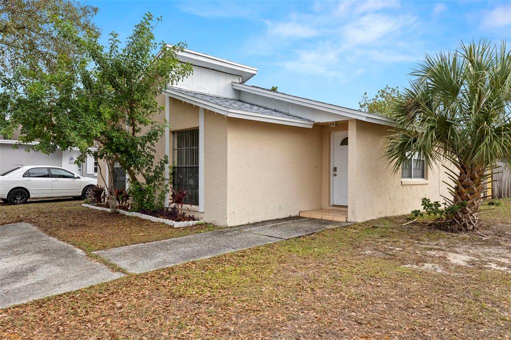 8229 RAVENCROFT DRIVE