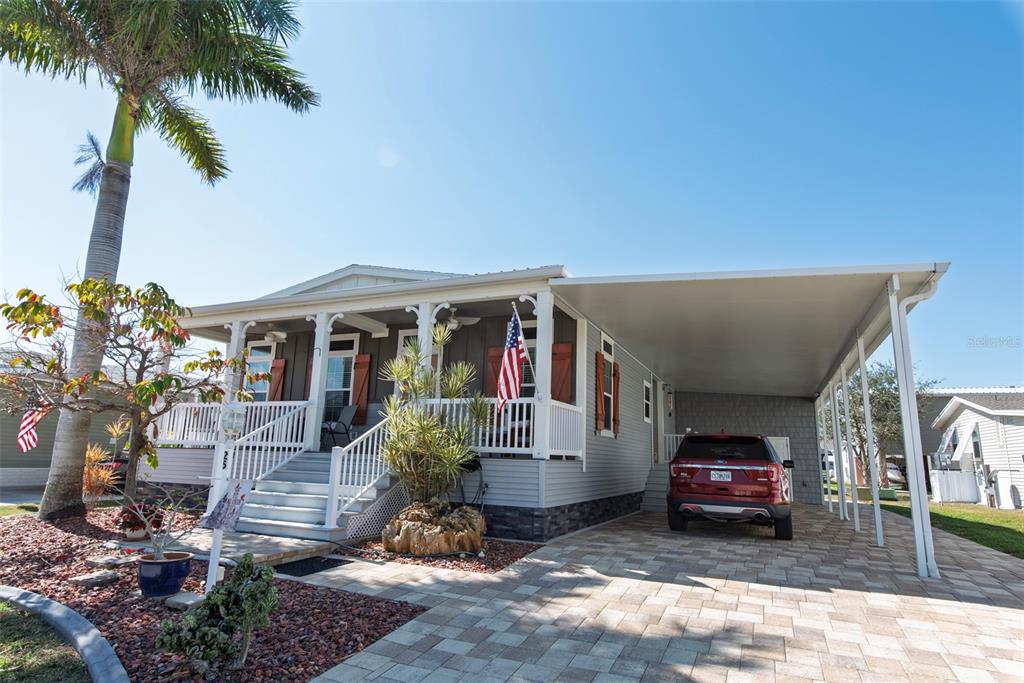 25 ALLIGATOR AVENUE