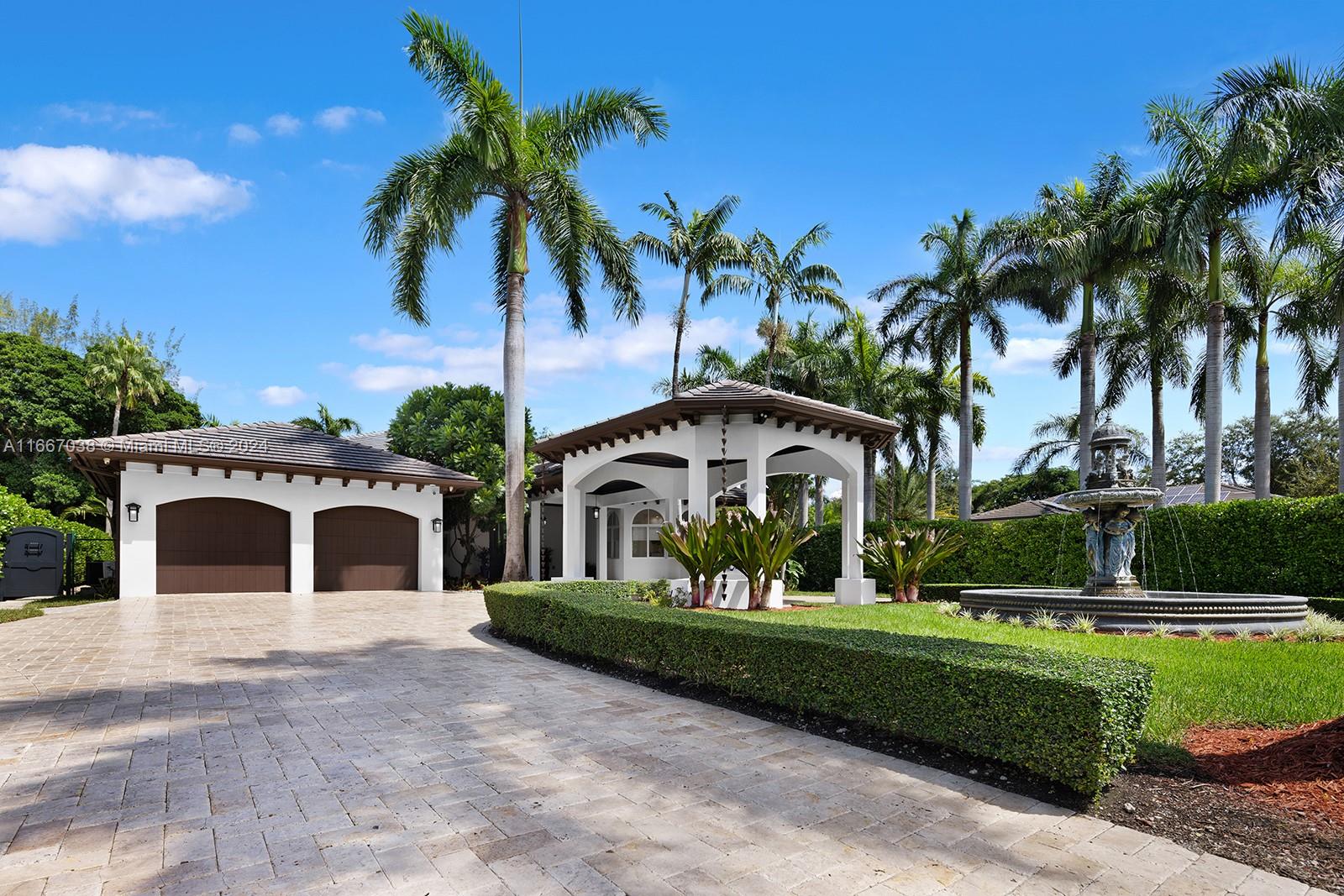 5837 SW 102nd St, Miami FL 33156