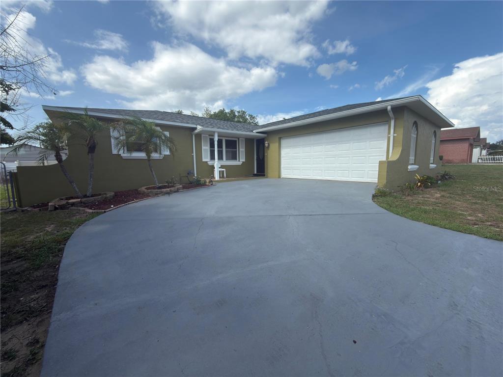 1213 CROYDONWOOD CIR