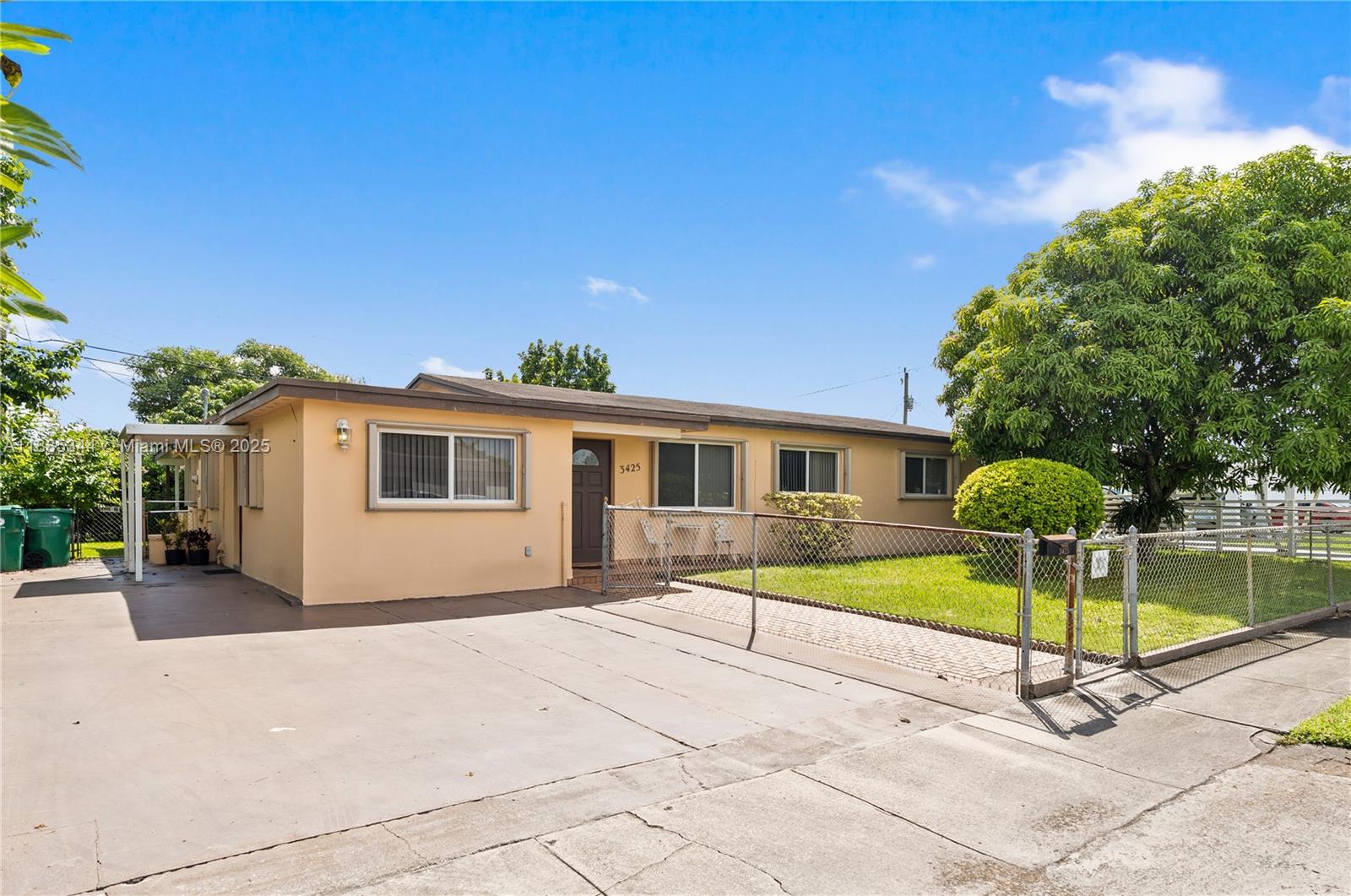 3425 SW 105th Ave, Miami FL 33165
