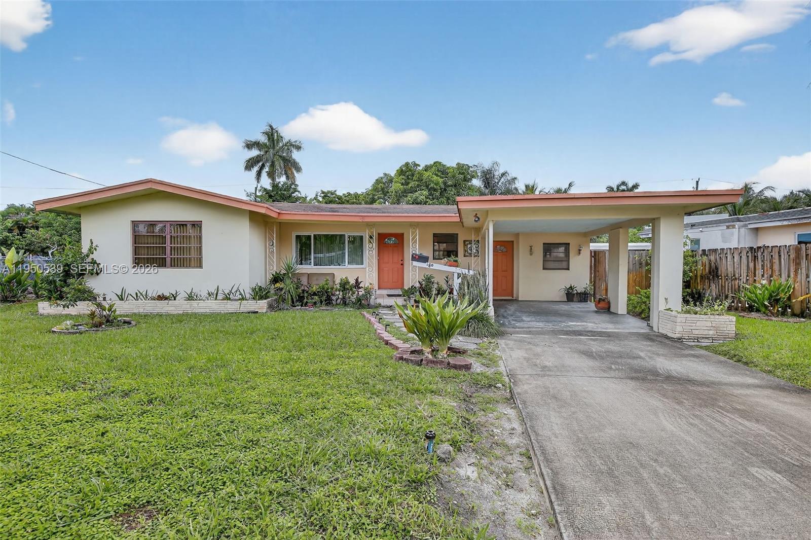 160 NW 34th St, Oakland Park FL 33309