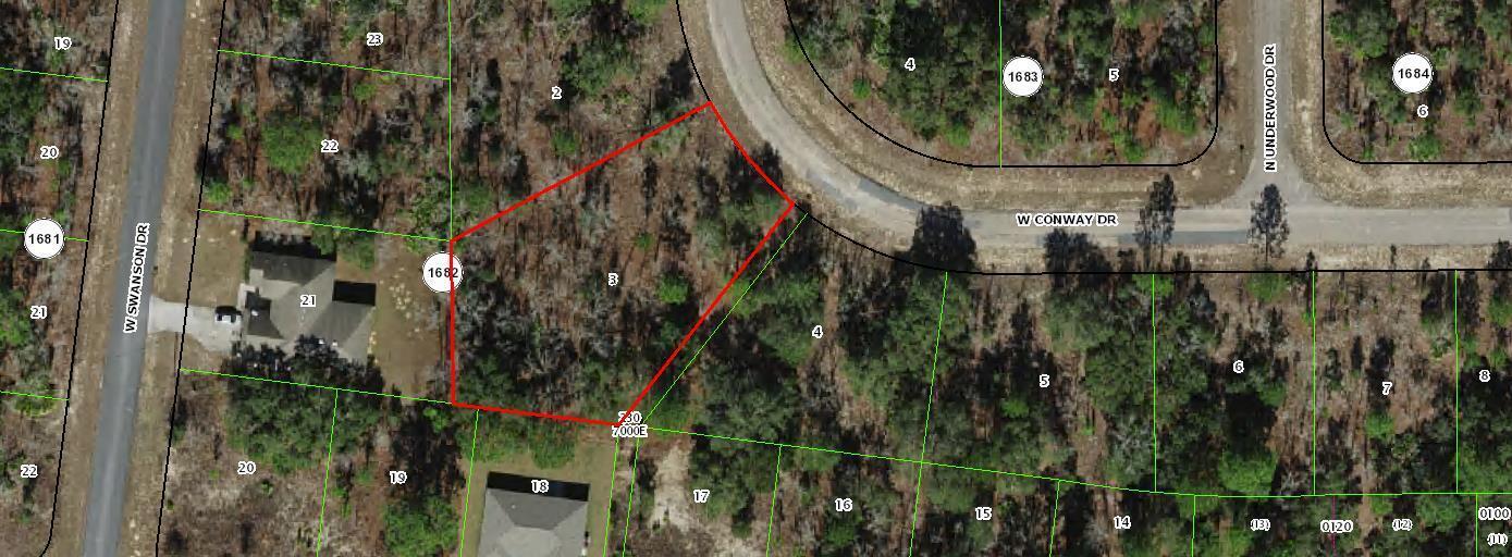 This is a map showing a highlighted vacant residential lot located at a street intersection — 2352 W Conway Drive, FL 34434, FL