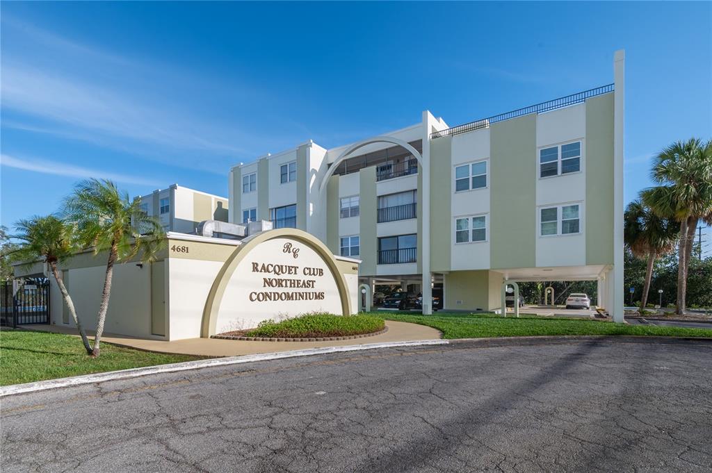 4651 1ST STREET NE UNIT 303