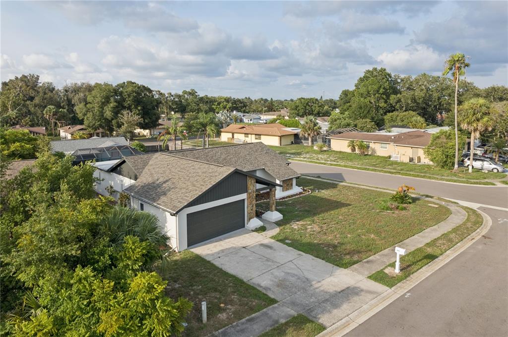 8035 LAUREL VISTA LOOP, PORT RICHEY, FL — photo 2 of 30