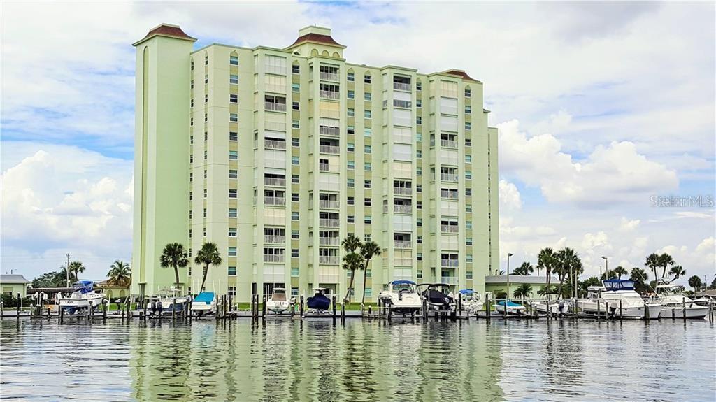 400 64TH AVENUE UNIT 1001 W