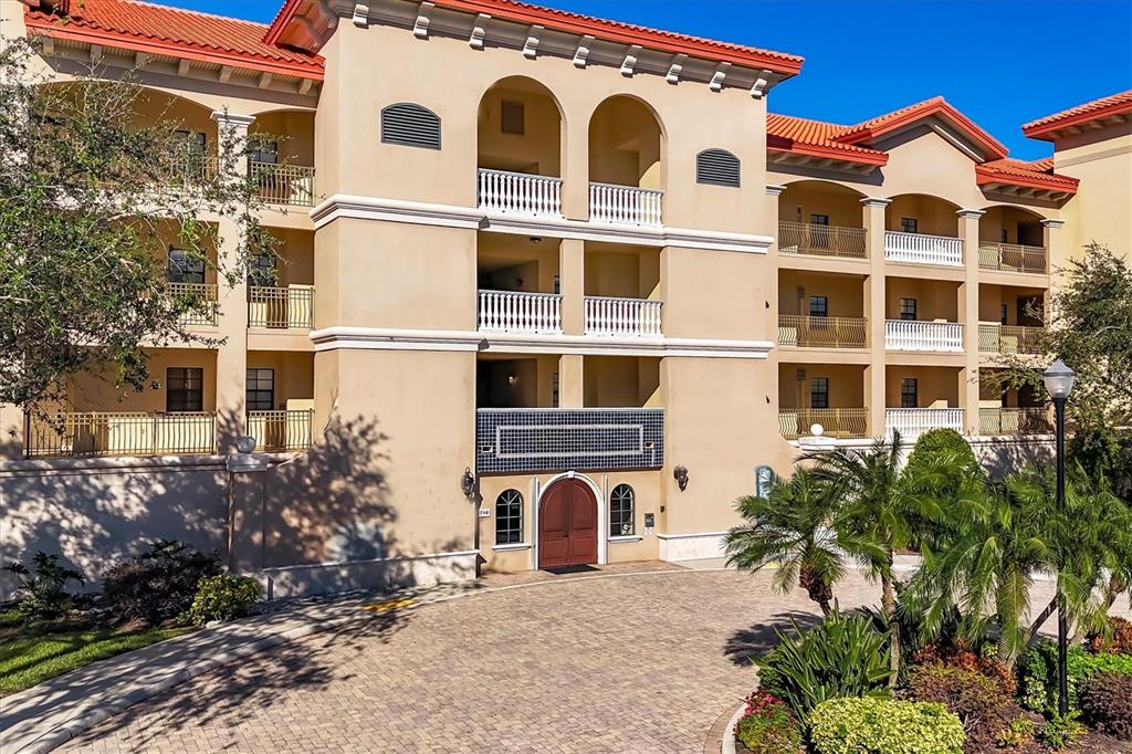 7710 LAKE VISTA COURT UNIT 205