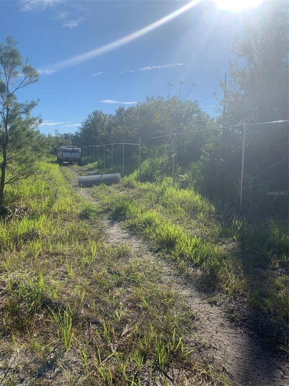 2701 METRO DRIVE, RUSKIN, FL — photo 2 of 6
