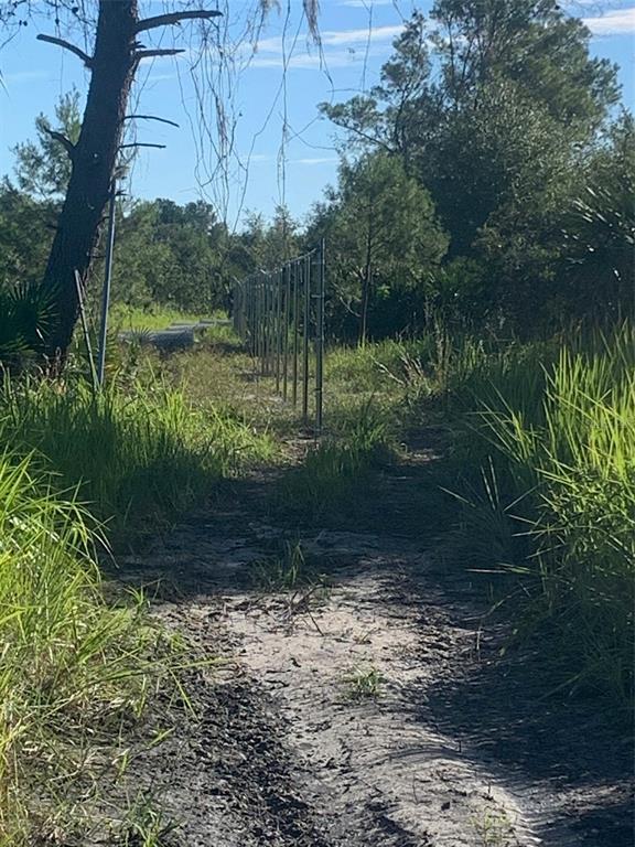 2701 METRO DRIVE, RUSKIN, FL — photo 4 of 6