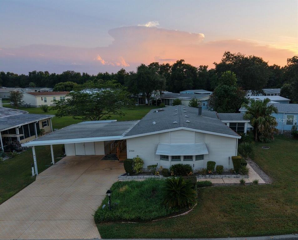 2703 LAKE GRASSMERE CIRCLE UNIT 905