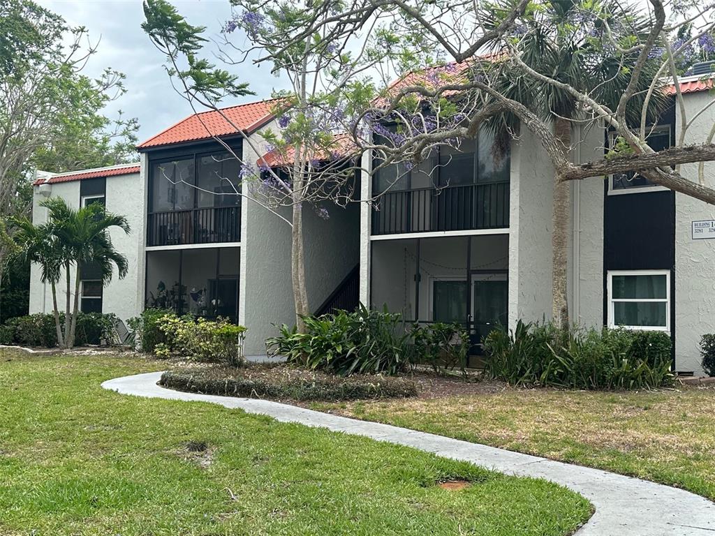 3281 BENEVA ROAD UNIT 204