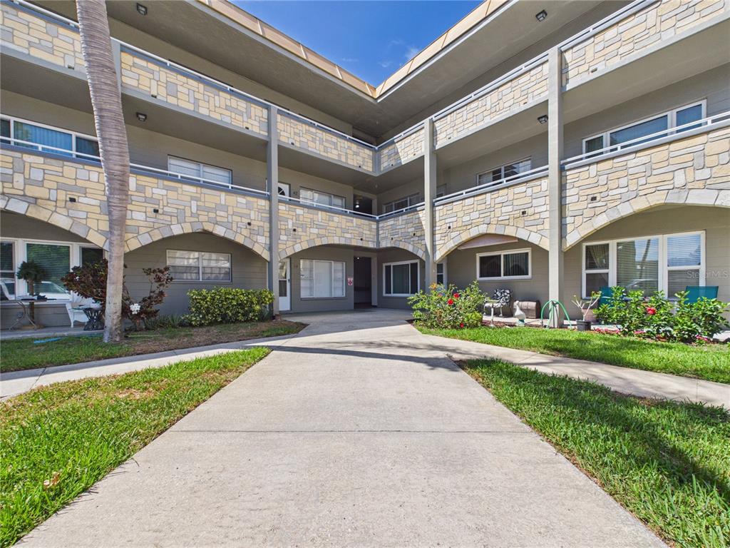 2462 BRAZILIA DRIVE UNIT 42